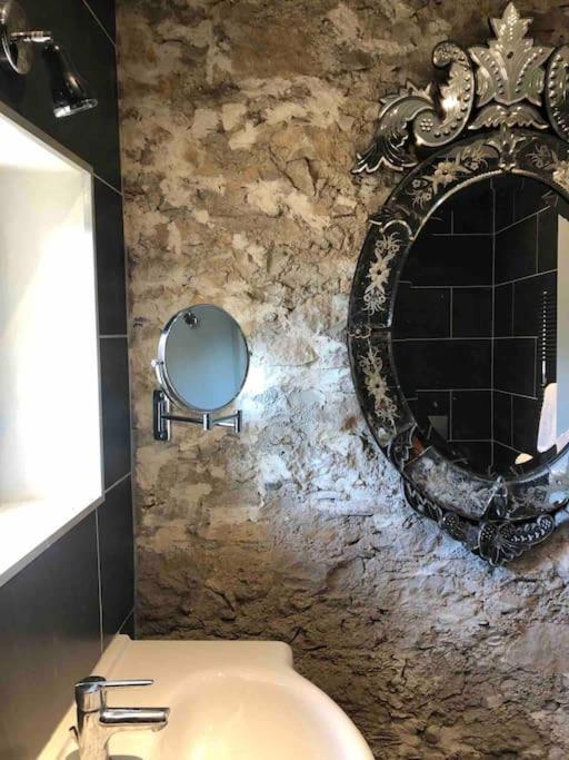 La Maison De Mama C: Charming French Village Home Sainte-Colombe-sur-lʼHers Εξωτερικό φωτογραφία